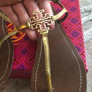 Reposh item.. purchased from another posher here-